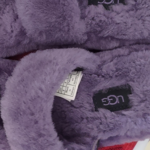 UGG Violet Bloom Fuzz Yeah Slide SLIPPER Sz 8 Adjustable To  Larger Sz Hard Sole - Picture 5 of 15